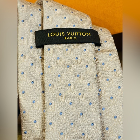 💎Louis Vuitton Silk Ties w/Box - Picture 7 of 11